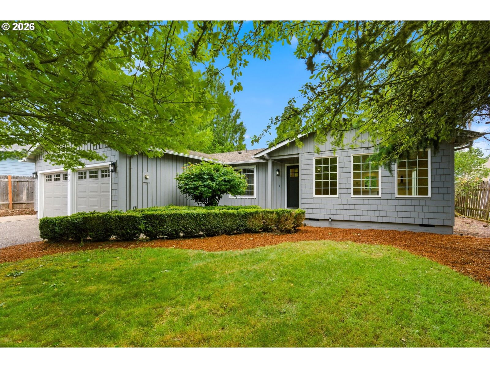 Property Photo: 1015 Cunningham Ln OR 97302