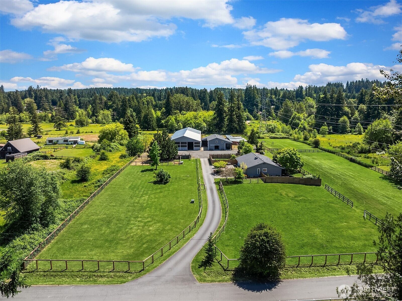 Property Photo: 11220 196th Avenue NE WA 98052