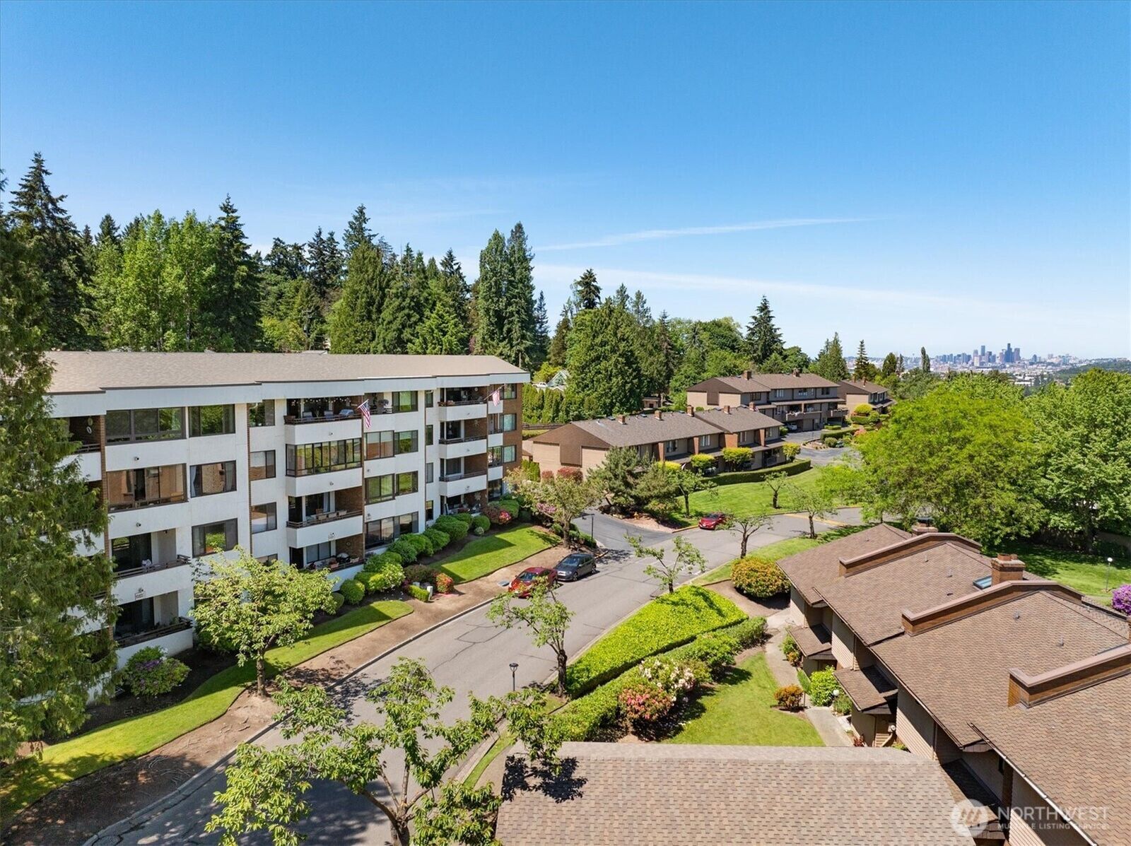 Property Photo: 10823 Glen Acres Drive S D WA 98168