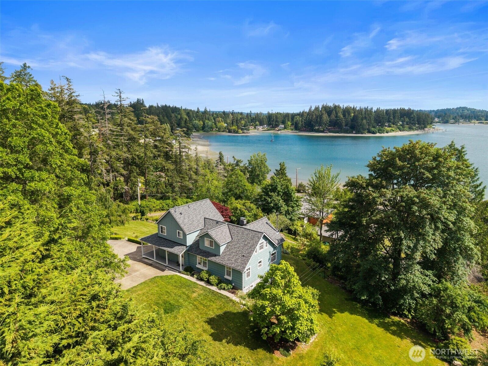 Property Photo: 17164 Lemolo Shore Drive NE WA 98370