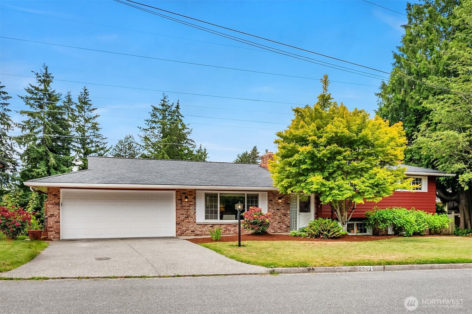 Property Photo:  6045  129th Avenue SE  WA 98006 
