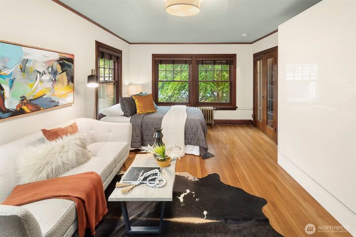 Property Photo: 408 Bellevue Avenue E 205 WA 98102