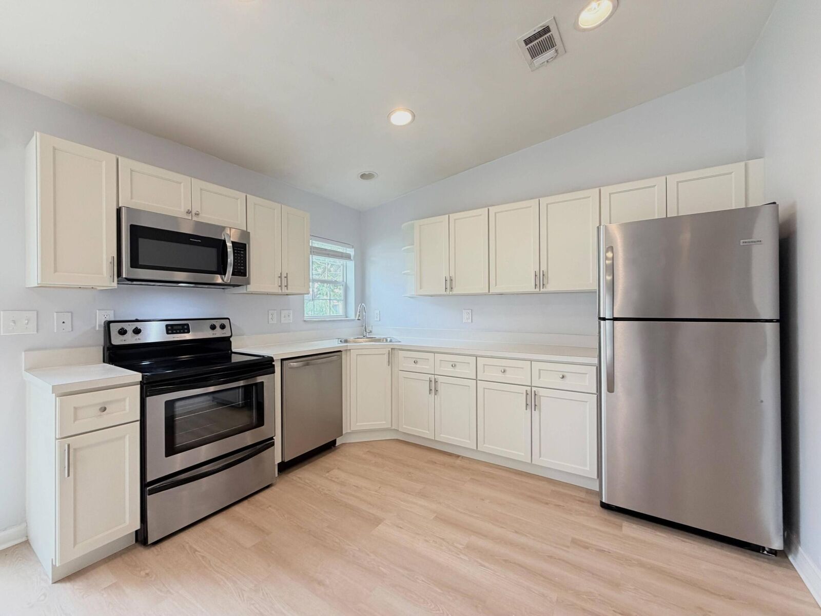 Property Photo:  5289 Stacy Street Unit 5  FL 33417 