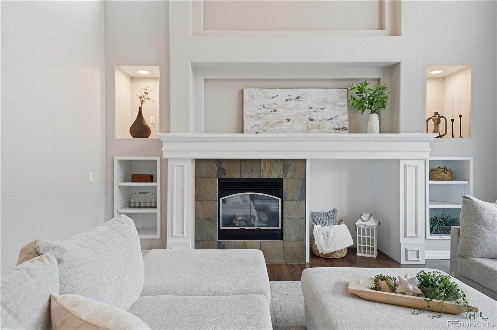 Property Photo:  2212 Ridgetrail Drive  CO 80104 