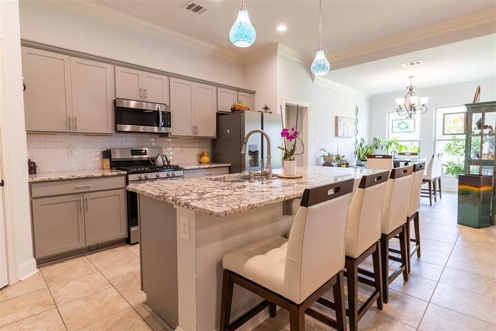 Property Photo:  7106 Spring Gardens Drive  LA 70817 