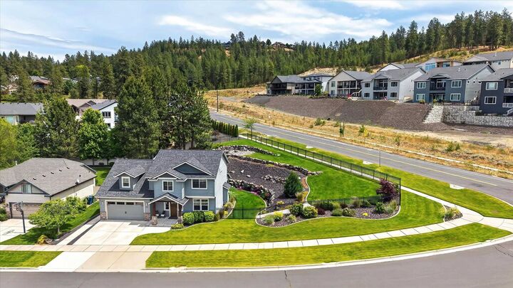 Property Photo: 9110 N Seminole St WA 99208