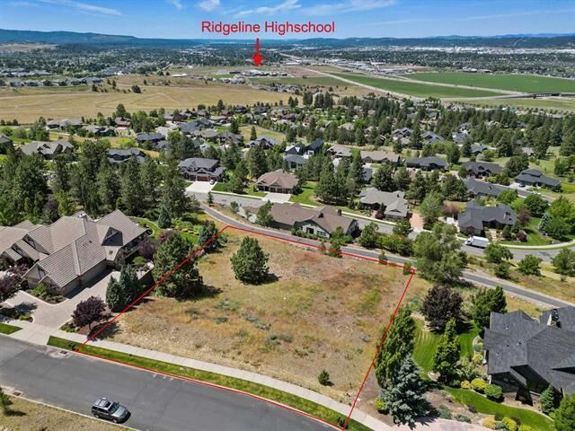 Property Photo:  301 N Legend Tree Dr  WA 99019 