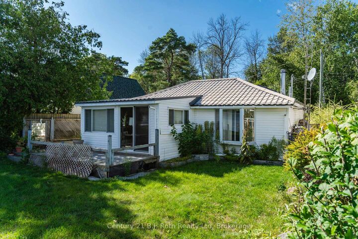 Property Photo: 15 Bow Road ON L9M 0B3