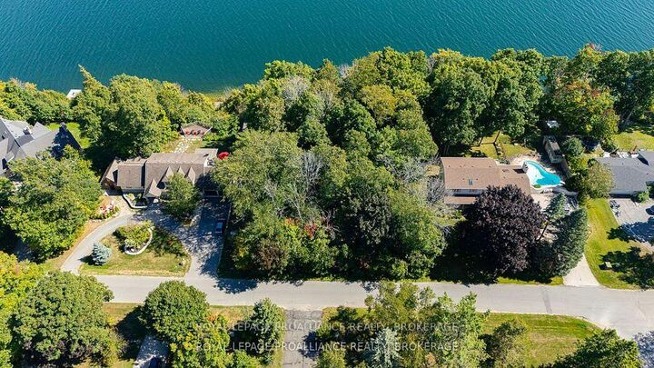 Property Photo:  40 Riverside Drive  ON K7L 4V1 