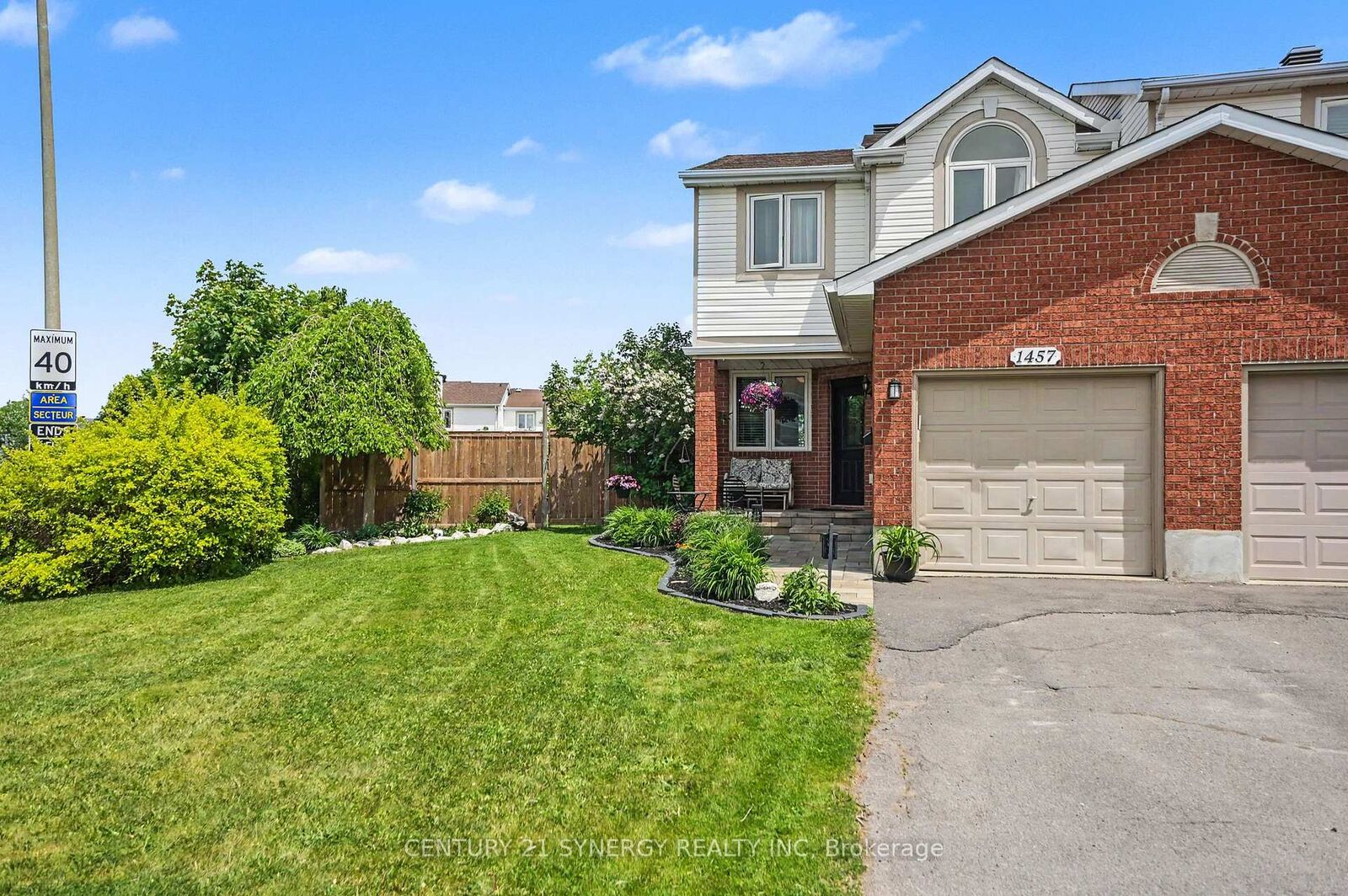 Property Photo: 1457 Corsham Avenue ON K4A 3M5