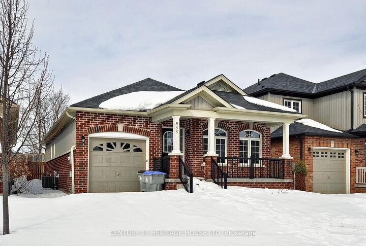 Property Photo: 955 Adams Avenue S ON N4W 0E6