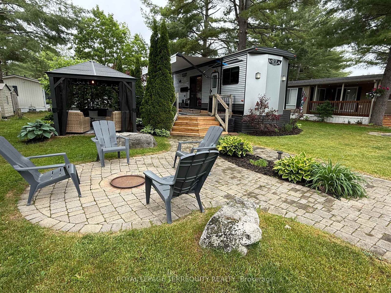Property Photo: 308 Rockview N/A ON K0L 2H0