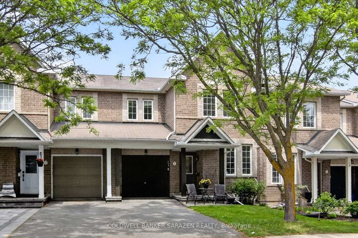 7 Barnstone Drive — photo 1