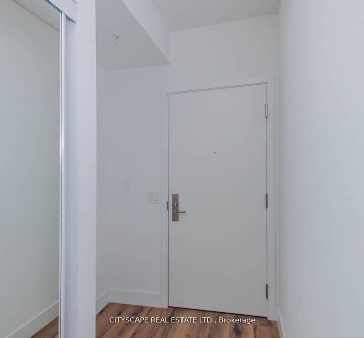 Property Photo: 39 Sherbourne Street 703 ON M5A 2P6