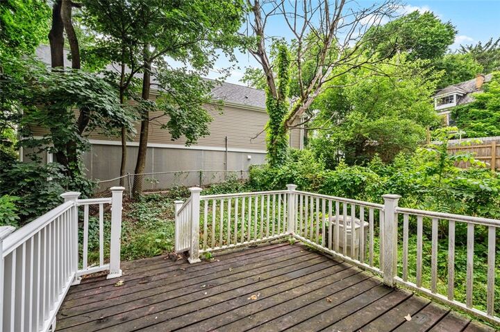 Property Photo:  237 N Graham St  PA 15206 