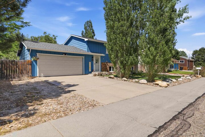 Property Photo:  5436 Pathfinder Road  WY 82604 