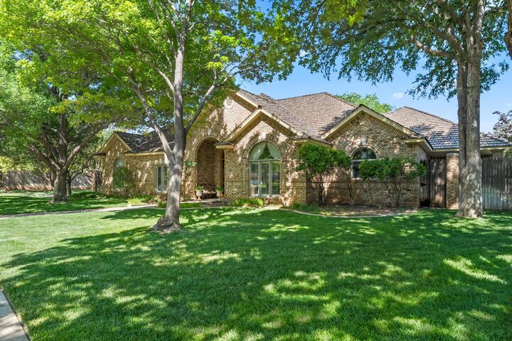 Property Photo: 6710 Stoneham Drive TX 79109-6412