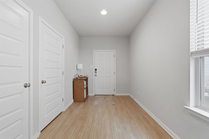 Property Photo:  130 Wild Wind Cove  TX 76537 