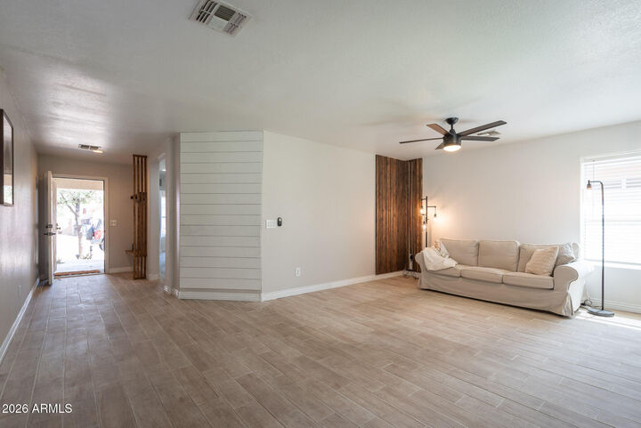 Property Photo:  1239 E Fremont Road  AZ 85042 