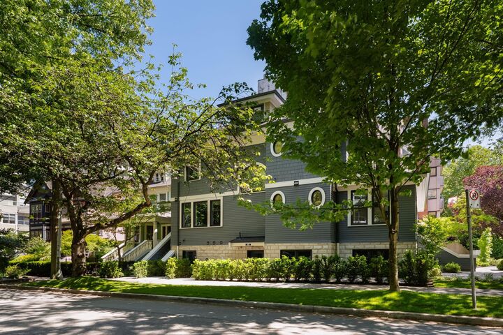 980 Bidwell Street — photo 1