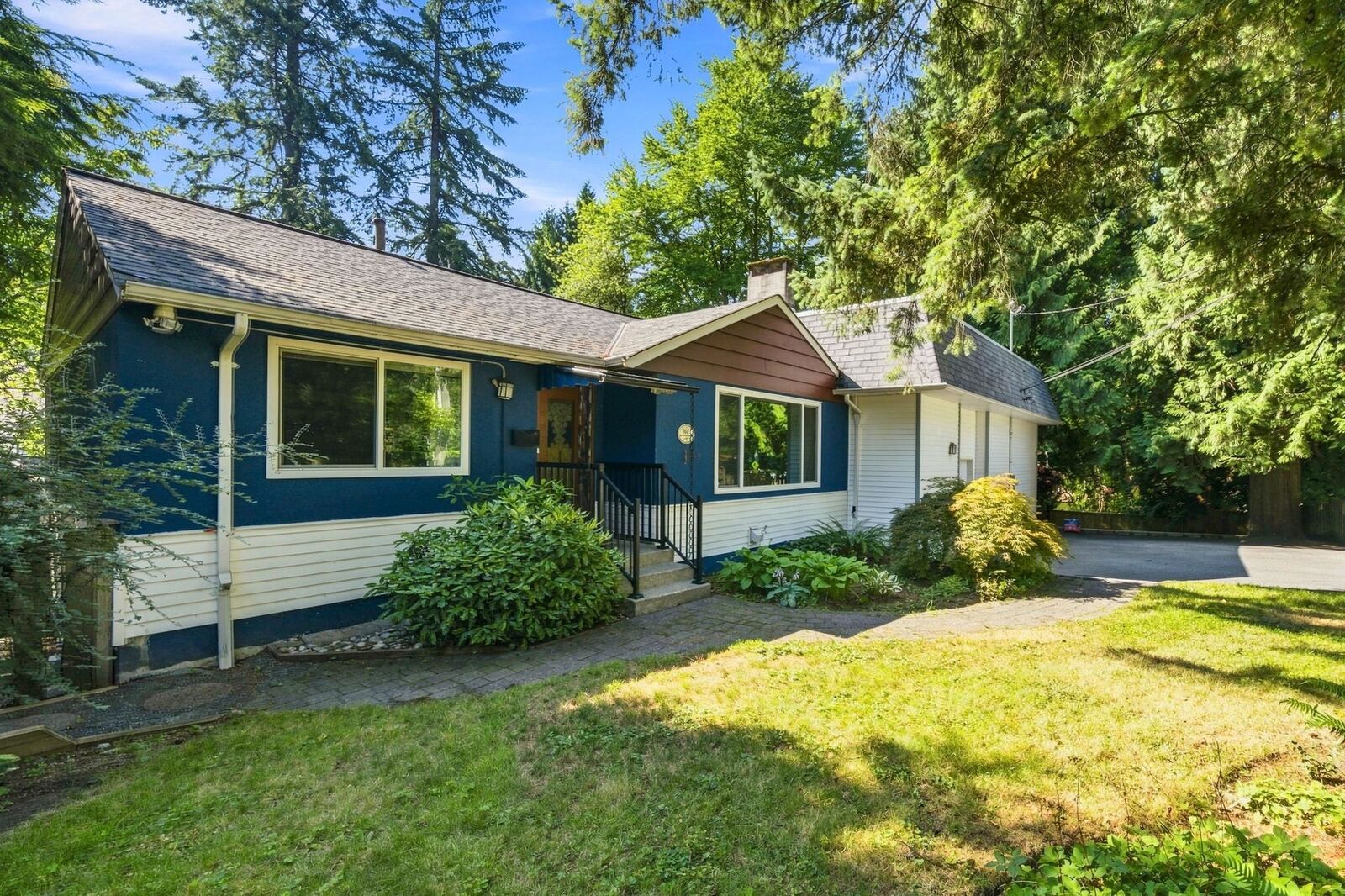 Property Photo: 1611 Lynn Valley Road BC V7J 2B5