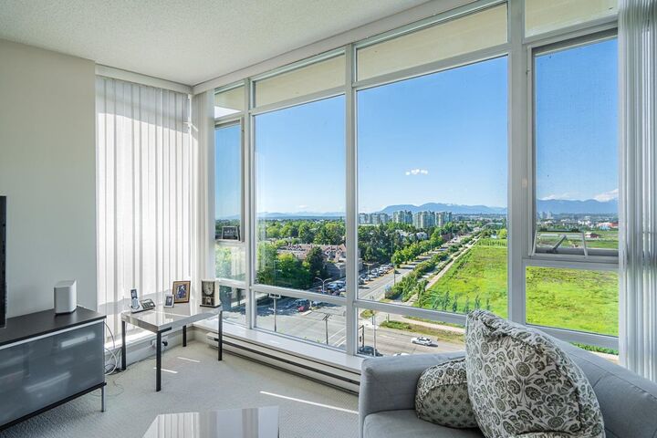 Property Photo: 9171 Ferndale Road 1201 BC V6Y 0A5