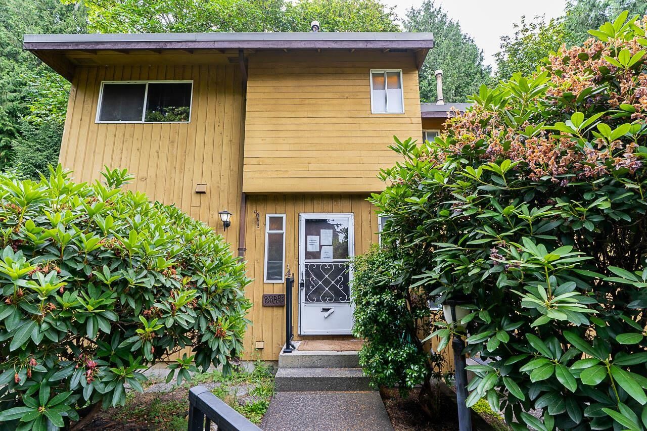 Property Photo: 305 Decaire Street 4 BC V3K 4Z6