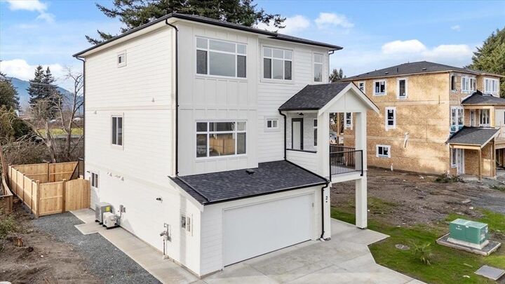 45141 Watson Road 2 — photo 1