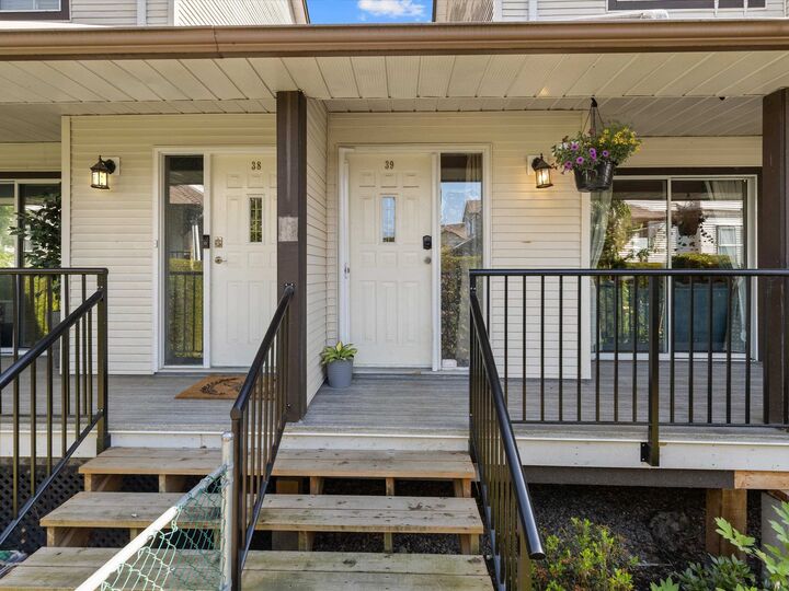 Property Photo: 45740 Thomas Road 39 BC V2R 3V9