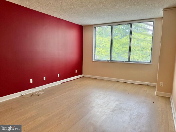 Property Photo:  5225 Pooks Hill Road 303S  MD 20814 
