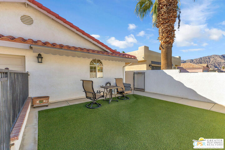 Property Photo: 78741 Bottlebrush Dr CA 92253
