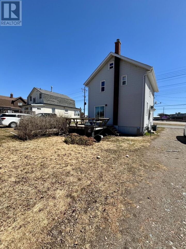 Property Photo: 182 High St ON P7A 5R6
