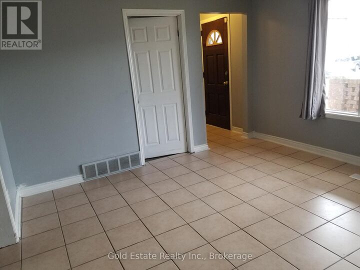 Property Photo: 426 Langlois Avenue Upper ON N9A 2G4