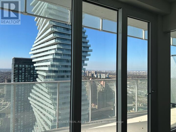 Property Photo:  3883 Quartz Road 4712  ON L5B 4M6 