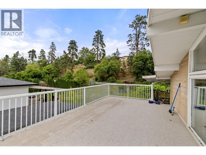 575 Dell Road — photo 1