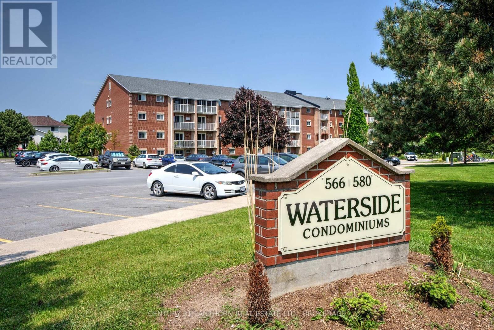 Property Photo:  580 Armstrong Road 309  ON K7M 8M3 