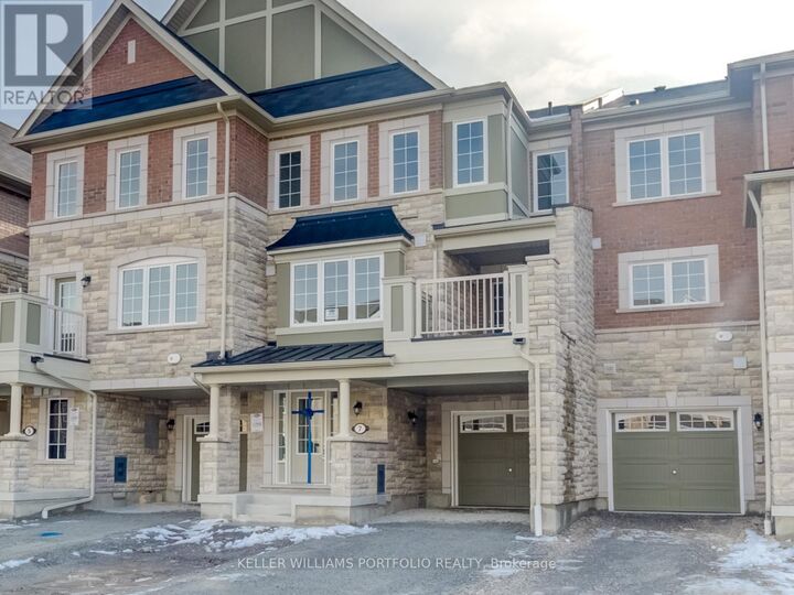 Property Photo:  7 Bluegill Crescent  ON L1P 0E4 