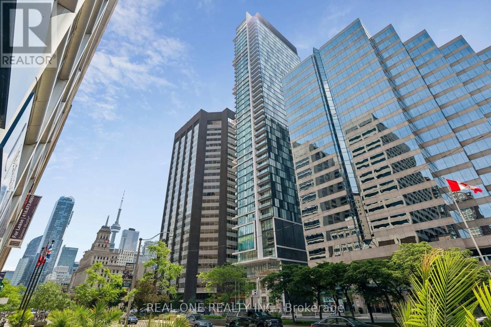 Property Photo: 426 University Avenue 3102 ON M5G 1S9