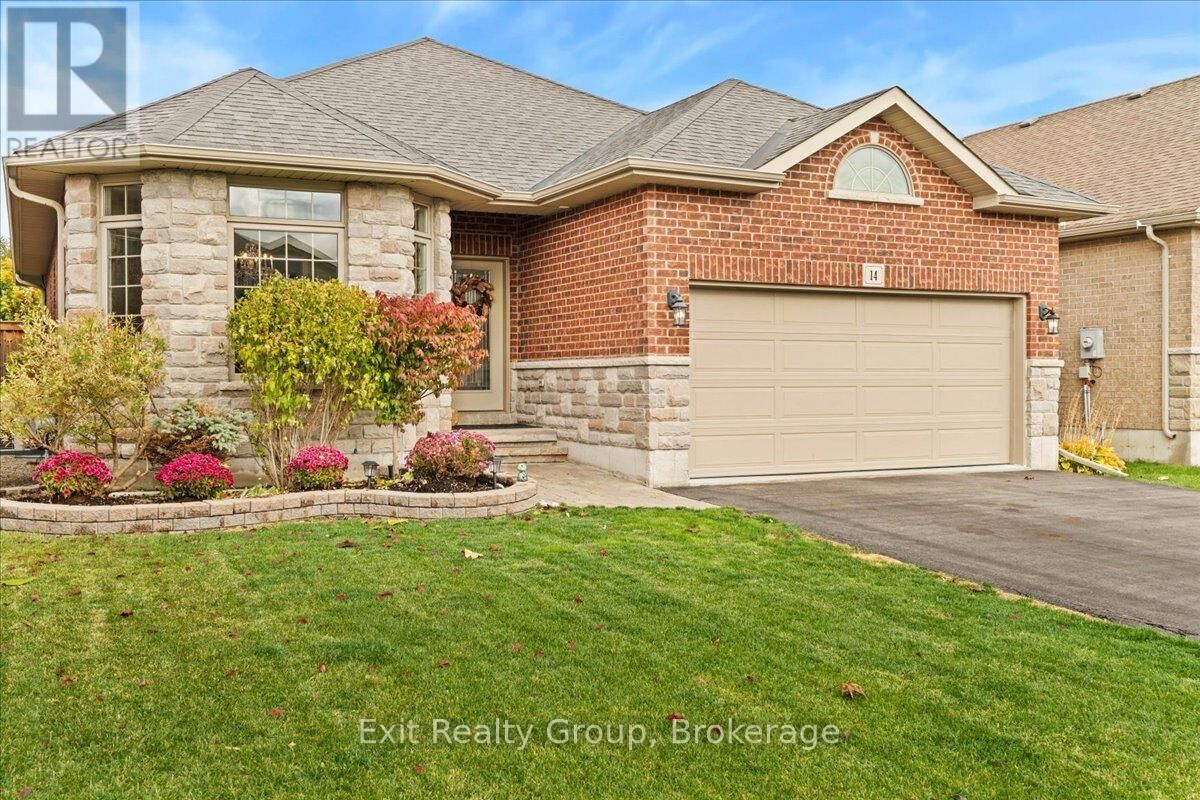 Property Photo:  14 Cavendish Drive  ON K8N 0C2 