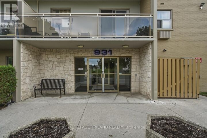 Property Photo:  931 Wonderland Road South 312  ON N6K 2X6 