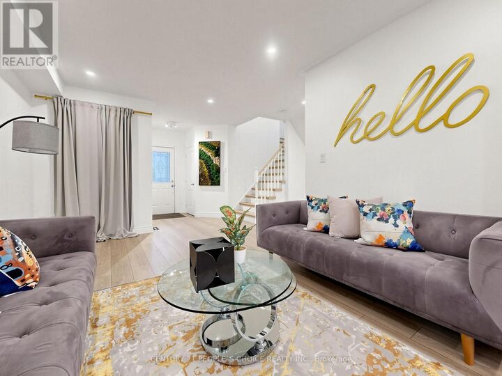 Property Photo: 1327 Killaby Drive ON L5V 2C3