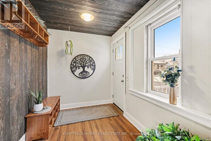 Property Photo: 2-803 St Lawrence Street 2 ON K0E 1T0