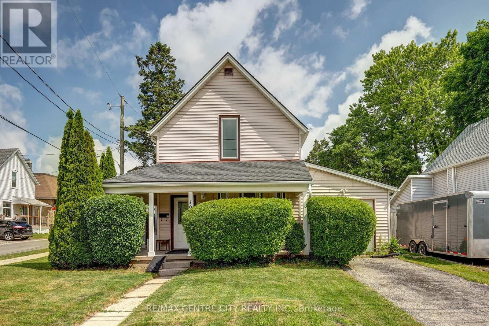Property Photo: 169 Wellington Street ON N5R 2S3