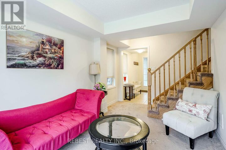 Property Photo: 67 Bannister Crescent ON L7A 4H4