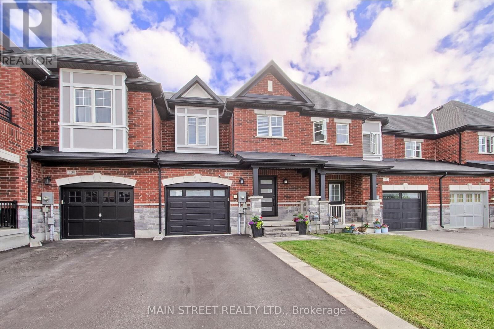 Property Photo:  1137 Stantin Street  ON L0L 1W0 