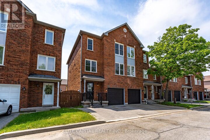 Property Photo:  1995 Pine Grove Avenue 12  ON L1V 6W4 
