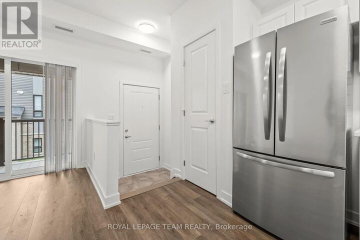 Property Photo:  1321 Silhouette Private  ON K2J 7J7 