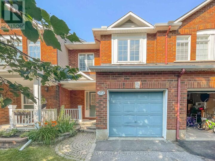 Property Photo:  172 Gray Crescent  ON K2K 3L8 
