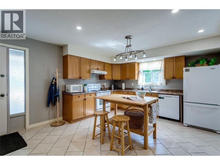 Property Photo: 500 Lester Road 1 BC V1X 6E2