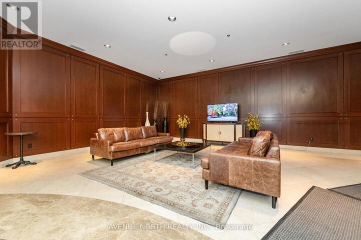 Property Photo:  200 Rideau Street 912  ON K1N 5Y1 